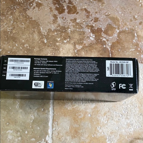 LINKSYS N600 DUAL BAND WIRELESS N USB ADAPTER box - Picture 2 of 5